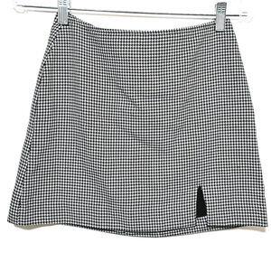 Forever 21 Gingham Mini Skirt Black & White Size S Casual Preppy Trendy